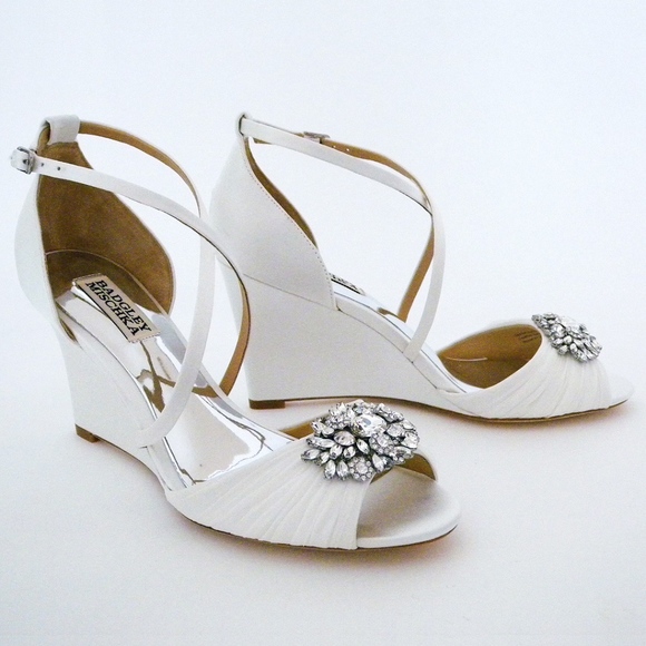 badgley mischka wedge bridal shoes